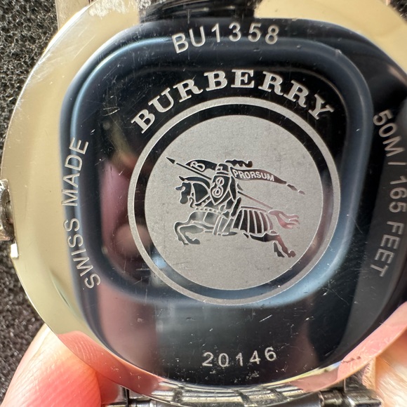 BURBERRY two tone watch BU-1358 - Picture 3 of 4